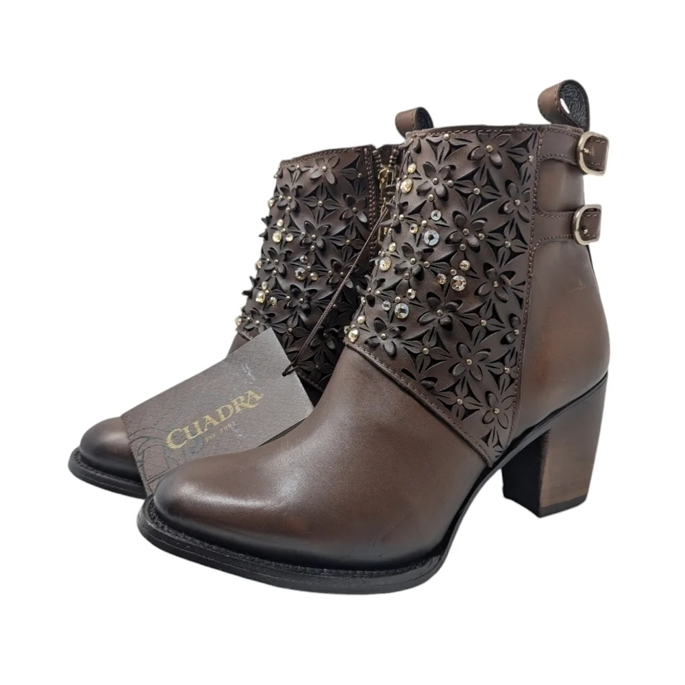 NEW Cuadra Swarovski Crystal Bovine Leather Flower Laser Cut Brown Boot Size 9